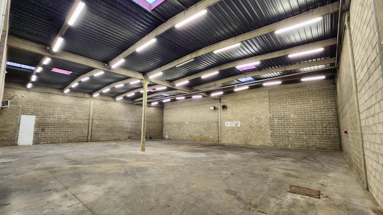 Local d'activité Torcy 911m² Location local d'activité Torcy Seine-et-Marne OLACT2316388 0
